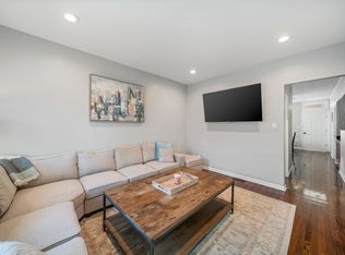 3841 W School St UNIT 1, Chicago, IL 60618