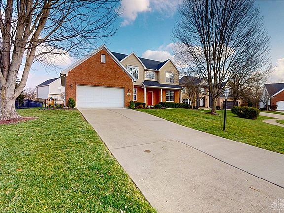 2nd image of 40 Millbrook Ct