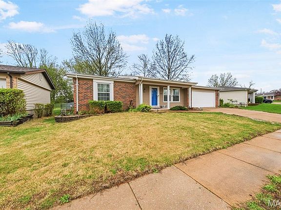 4th image of 6520 Galewood Ct