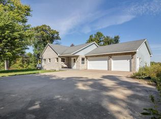 21087 National St NE, East Bethel, MN 55011