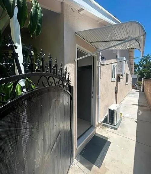 10132B Lurline Ave — Photo 1