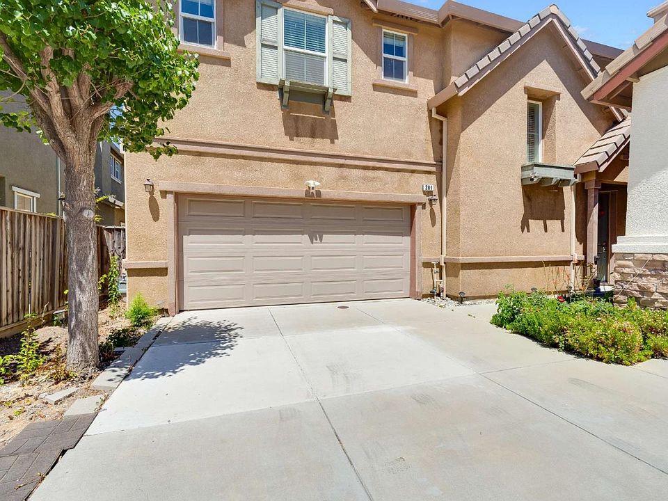 1st image of 281 Kapalua Bay Cir