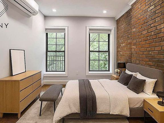 3rd image of 43 Columbia Pl APT 3C