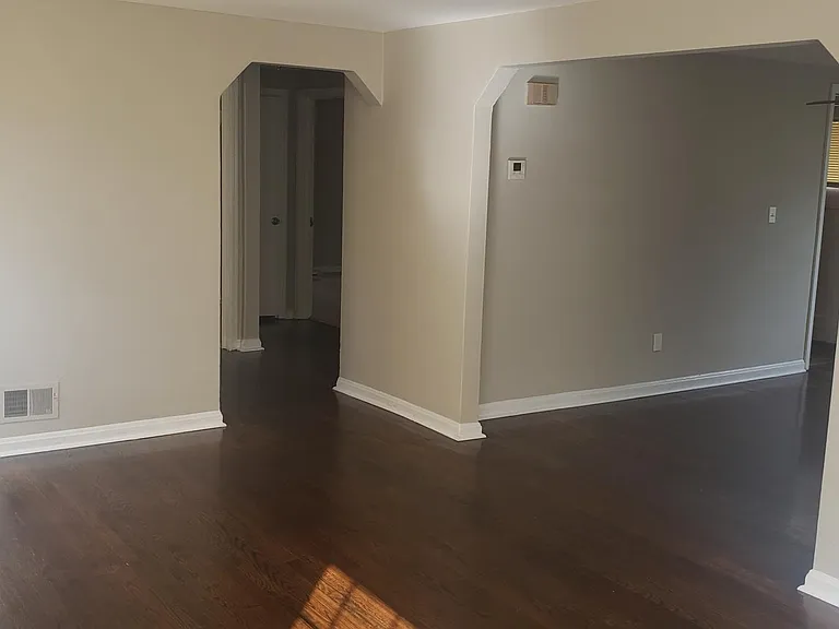 1641 Pasadena Ave #1 — Photo 19