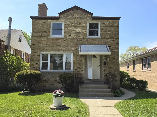 2614 Elm St, River Grove, IL 60171