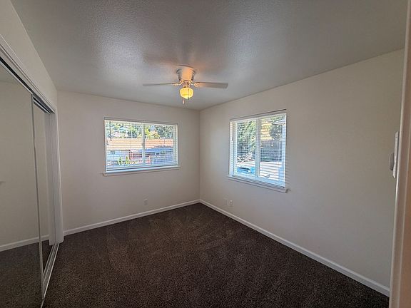 5th image of 2941 W Lorraine Ave #1-10