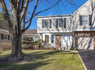 13 Dexter Dr N, Basking Ridge, NJ 07920