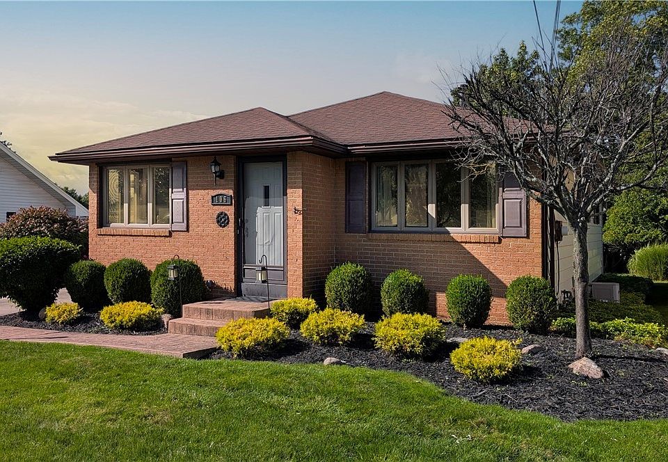 1st image of 106 Laurelton Dr