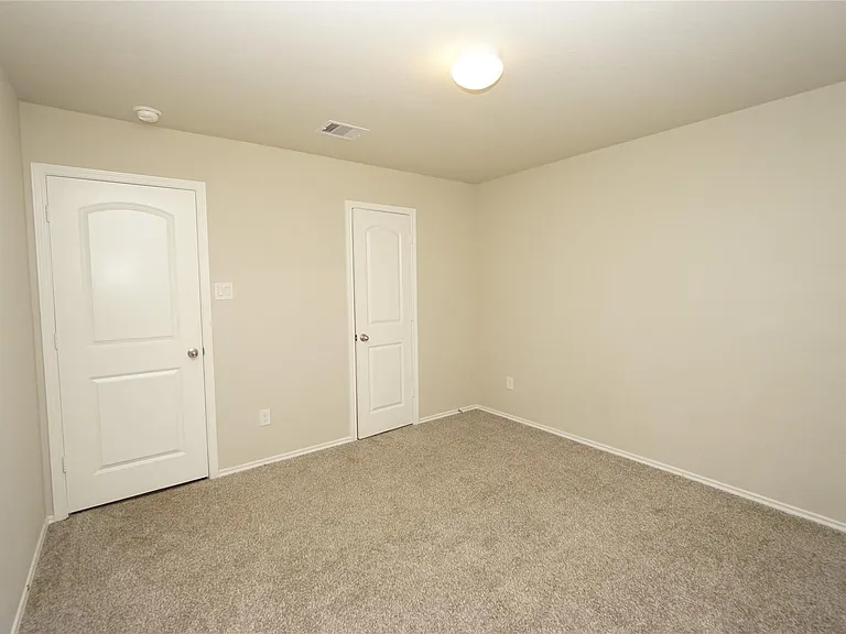 5430 Tindarey Bluff Trl — Photo 10