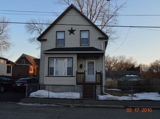 30 Bachman St, Lowell, MA 01850