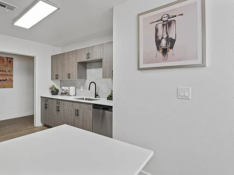 The Townhomes at Horizon Ridge, Henderson, NV, Kitchen