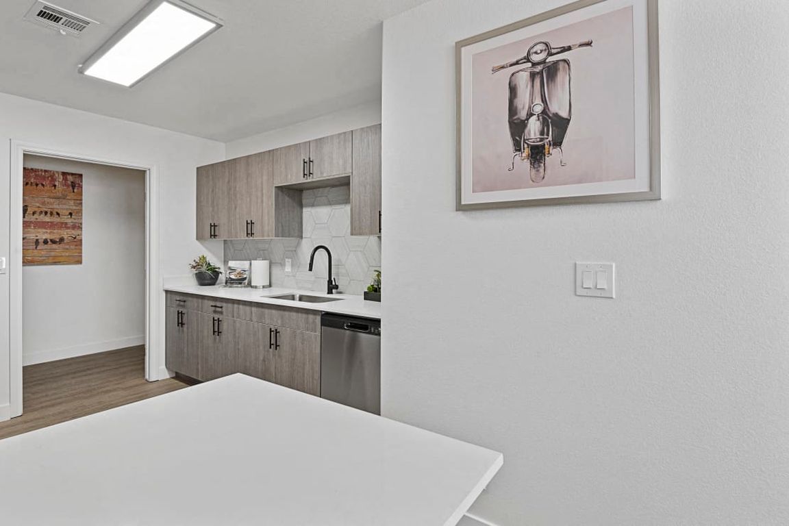The Townhomes at Horizon Ridge, Henderson, NV, Kitchen