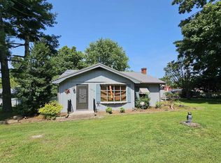 1210 Peterson Ave, Johnston City, IL 62951