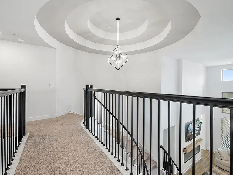 6220 Hilltop Plateau Dr — Photo 24