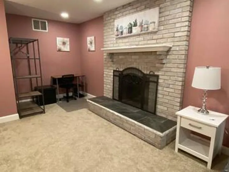 1500 Walnut Ave — Photo 4