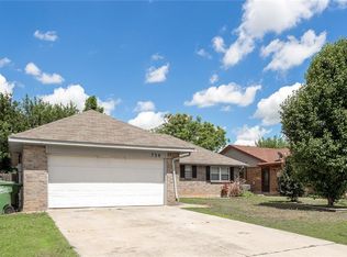 729 Garden Grv, Yukon, OK 73099