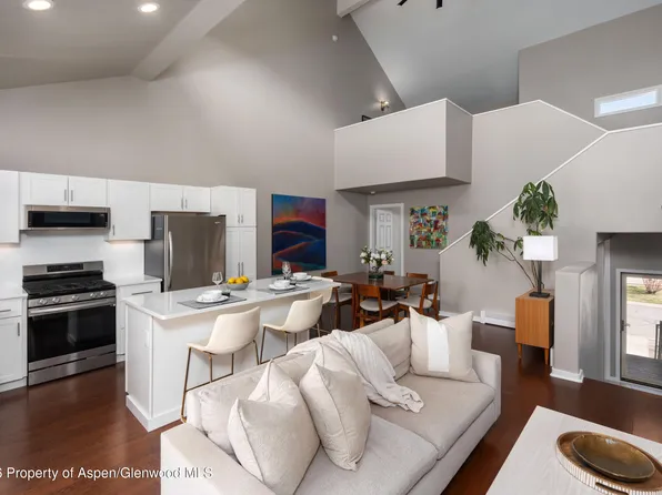 2003 Arbor Park Dr APT 1-B, Basalt, CO 81621