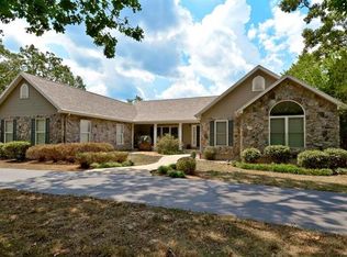 3037 Brook Stone Rd, Festus, MO 63028