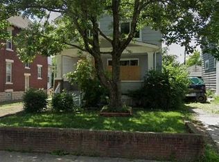 221 N Warren Ave, Columbus, OH 43204