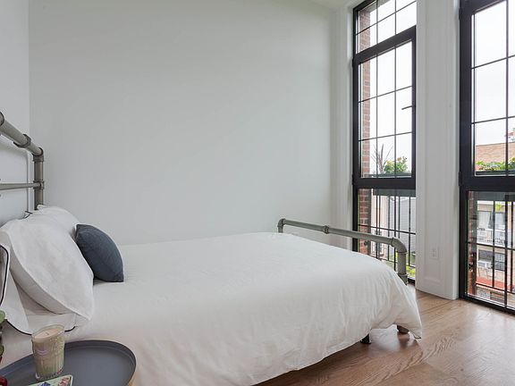 4th image of 450 Harman St #4F