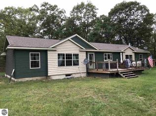 6820 E Pierce Rd, Harrison, MI 48625