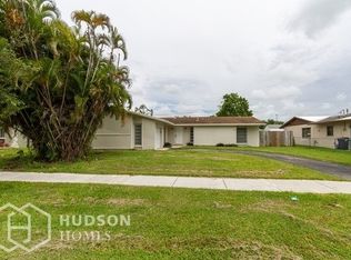 10125 SW 200th St, Cutler Bay, FL 33157