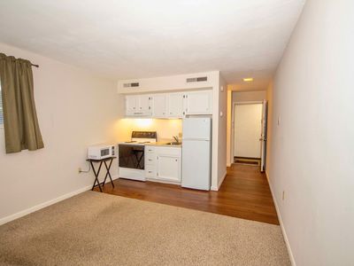 2840 Colonial Ave SW, Roanoke, VA, 24015