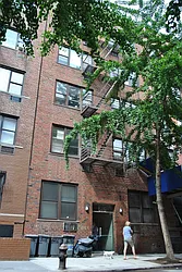 515 East 82nd Street in Yorkville