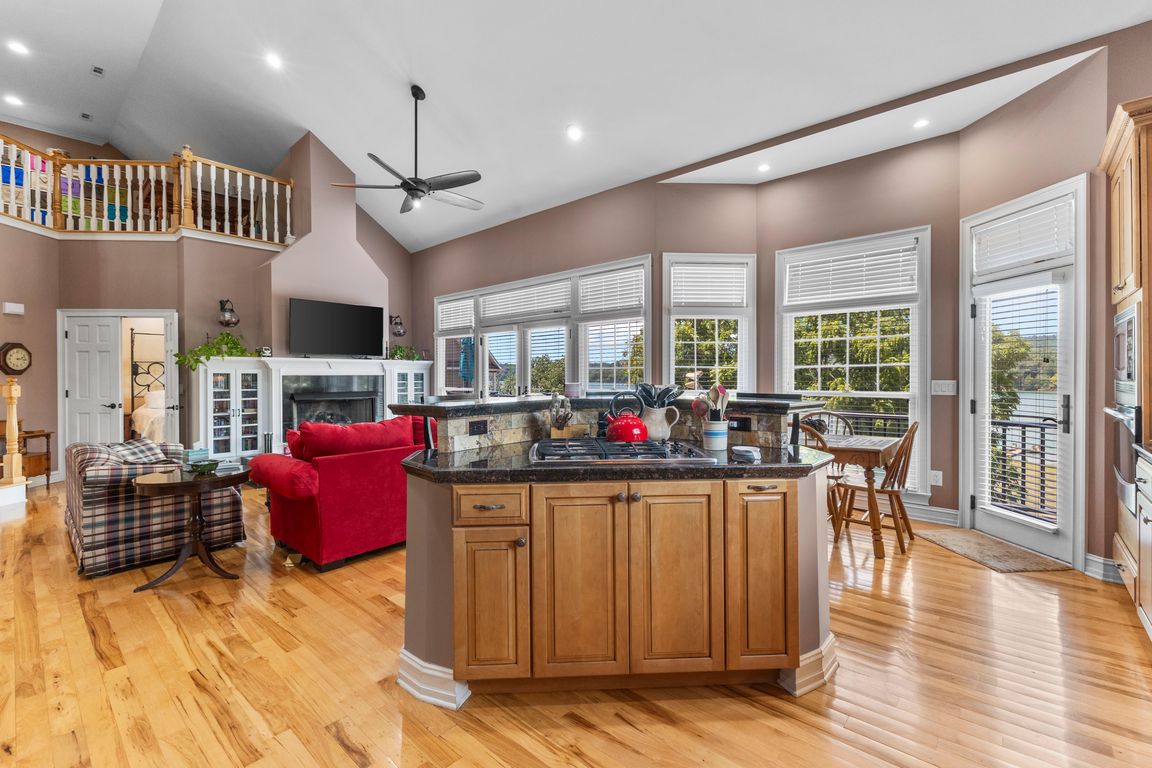 next background image