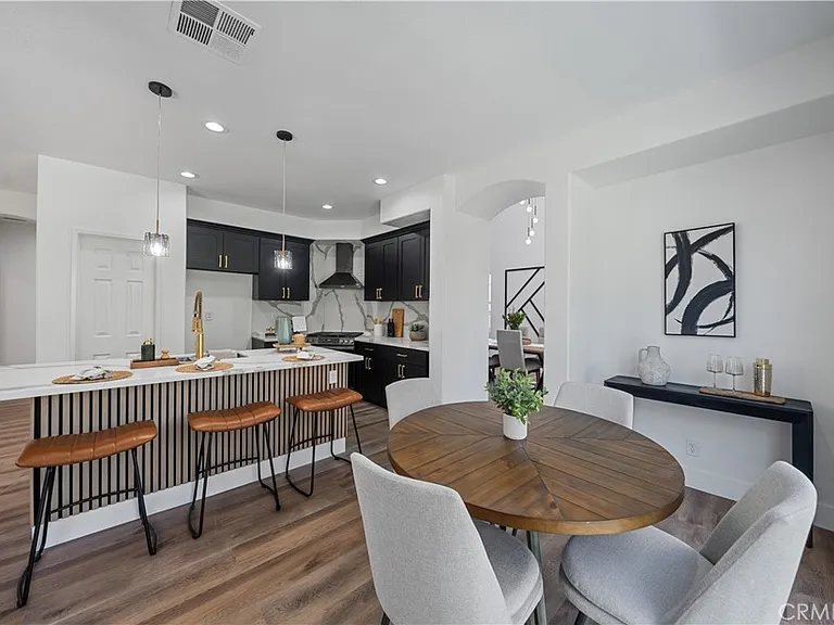 41258 Pine Tree Cir — Photo 14