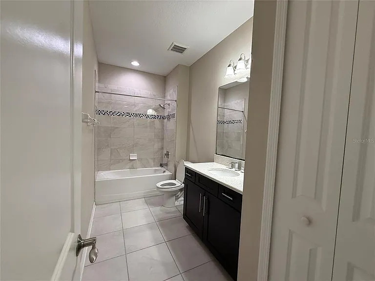 12200 Rangeland Blvd — Photo 26