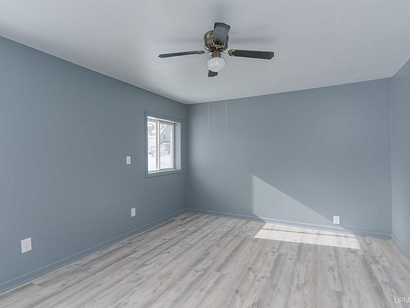 5th image of 225 Tower Rd