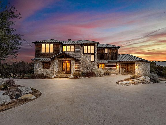 2nd image of 1064 Hidden Creek Dr