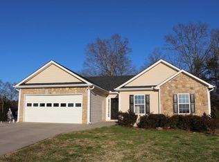 123 Oak Hill Pl SE, Calhoun, GA 30701