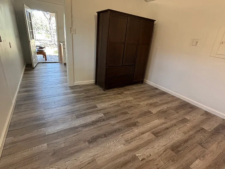 33911 Blanco Rd #4 — Photo 6