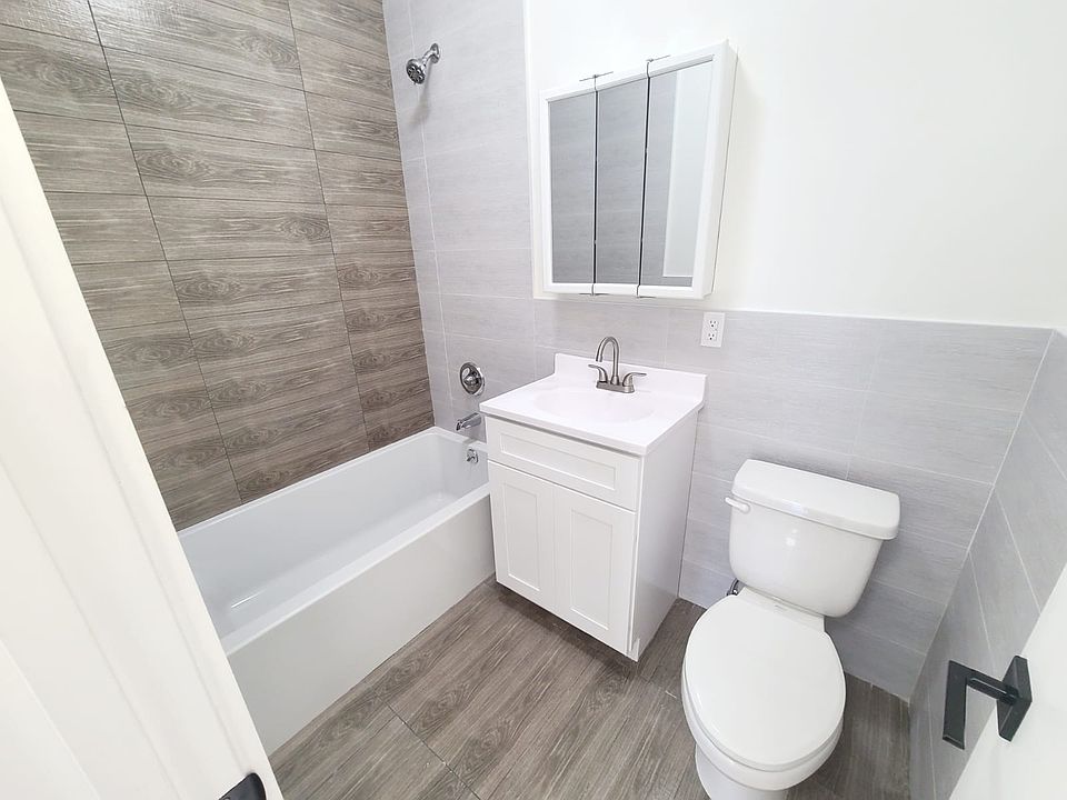 1st image of 424 Torry Ave #1A