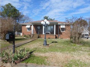 1419 E 2nd St, Tuscumbia, AL 35674