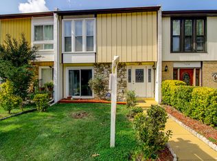 7280 Larrup Ct, Alexandria, VA 22315