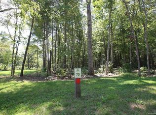 10 Towering Oaks Ln, Asheville, NC 28805