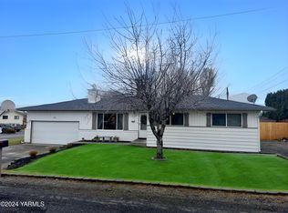 6502 W Walnut St, Yakima, WA