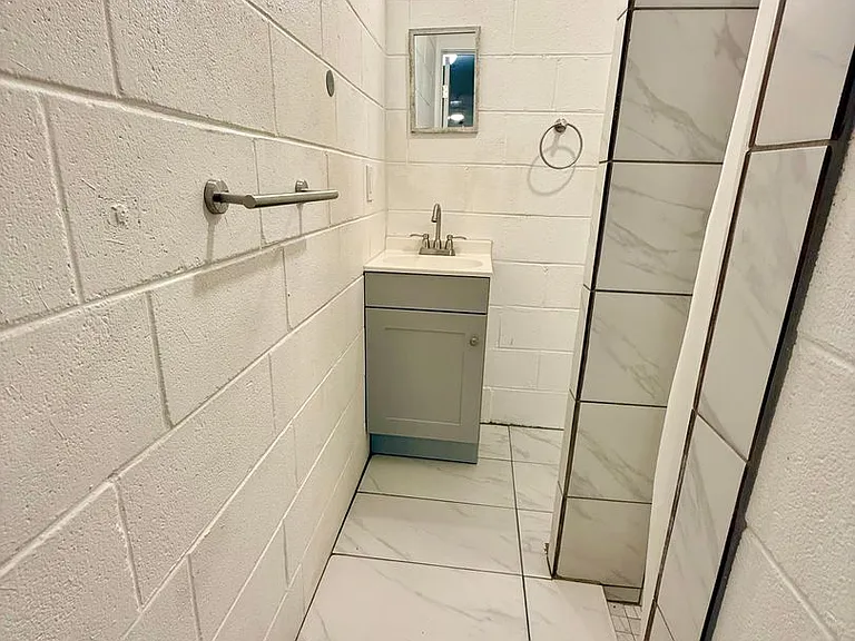 479 Pio Dr #12-00 — Photo 13