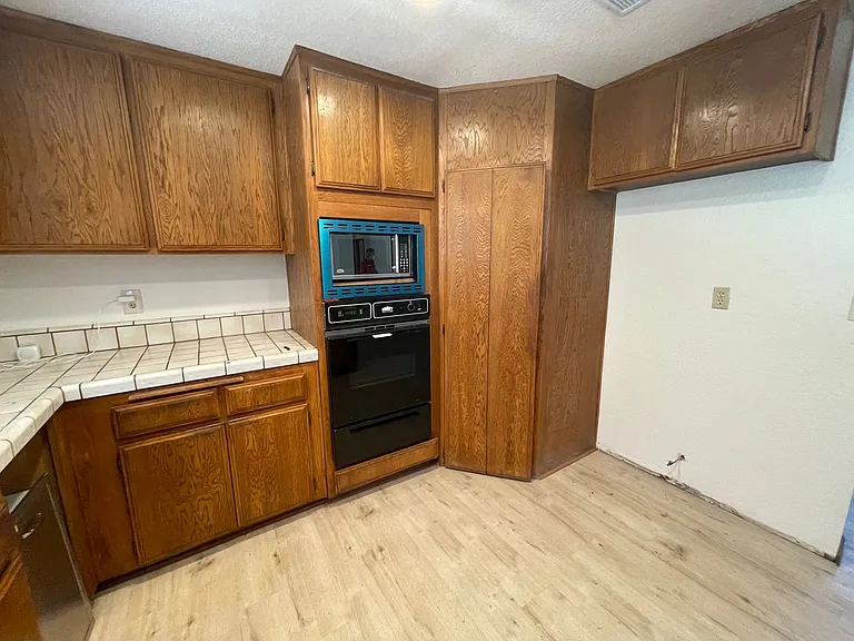 17343 Buckthorn Ave — Photo 30