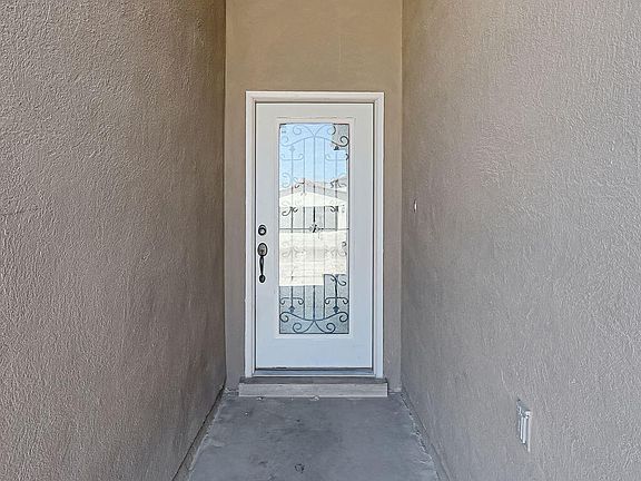 5th image of 14912 Tierra Coruna Ave