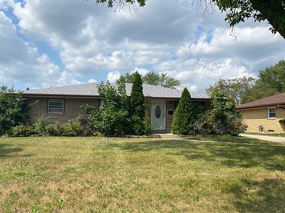2nd image of 8128 W Clovernook St