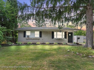 3810 Hillborn Ln, Lansing, MI, 48911