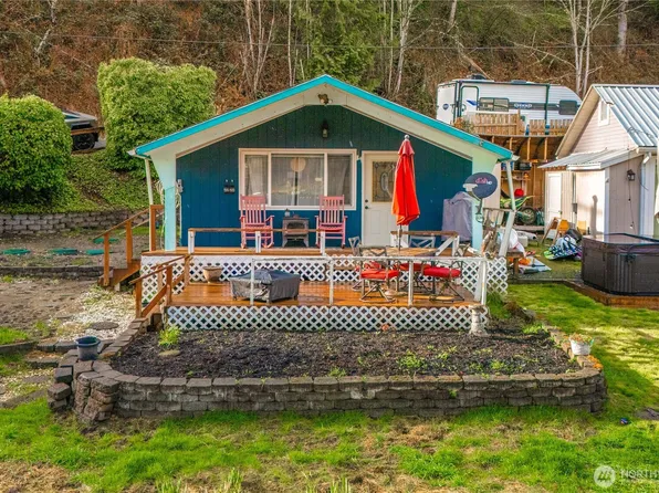 38909 Orville Rd E, Eatonville, WA 98328