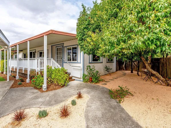 166 Seven Flags Circle, Sonoma, CA 95476