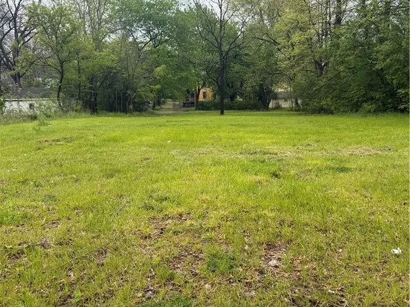 463 S Chestnut St, Ravenna, OH 44266