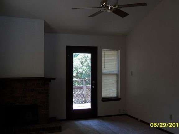 3rd image of 2802 NE 9th St #B