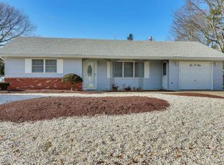 204 Greenwood Ln, Forked River, NJ 08731